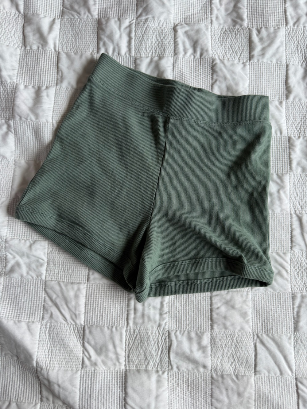 Zara Olive Green Ribbed High-Waist Shorts